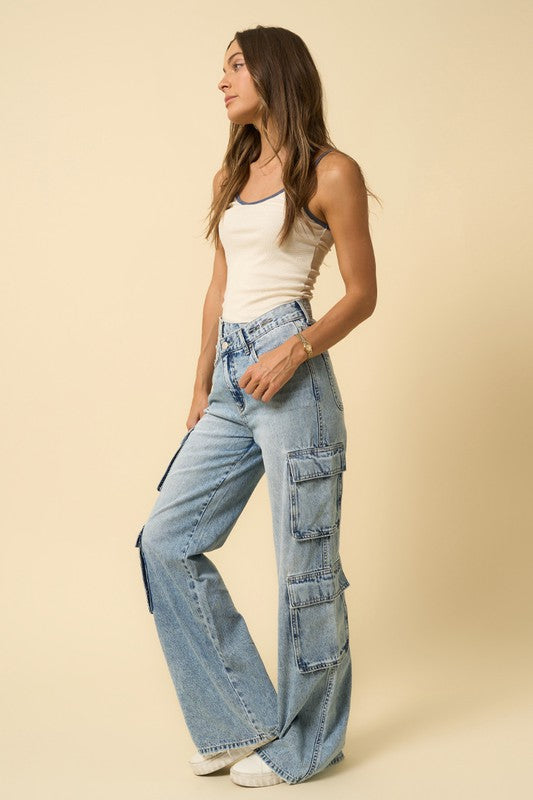 CROSSOVER RELAXED CARGO JEANS PLUS